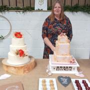 The sheer amount of positive reviews make Gail and her team the most recommended professional by newlyweds on the platform for wedding cakes.