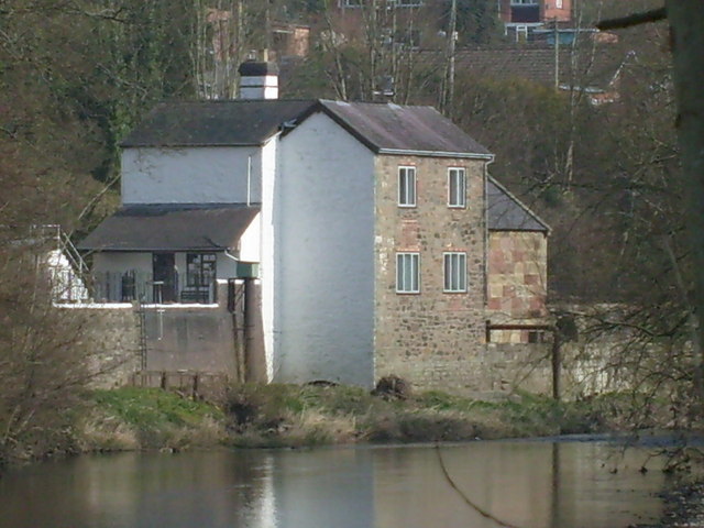 Newtowns old pump house. Picture by Henry Spooner/Wikipedia.