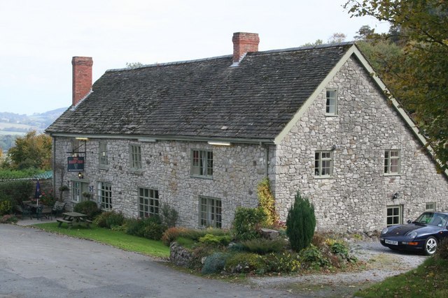 The Harp Inn. Picture: Geograph.