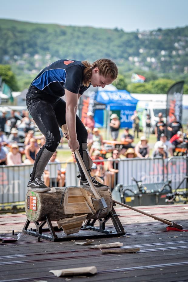 County Times: Zoe Penlington at the timbersports championship