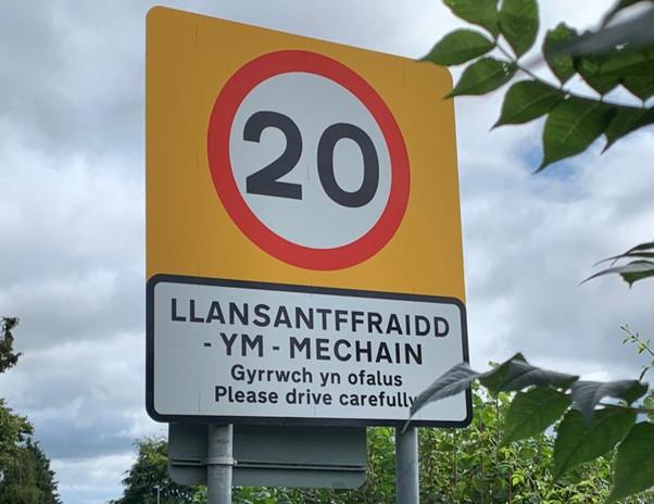 New Powys road signs spell name of Llansantffraid wrong 