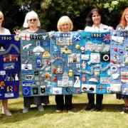 Knitters commemorate the Queen's Platinum Jubilee