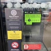 The 1 star Food Hygiene rating displayed in Welshpool McDonald's window.